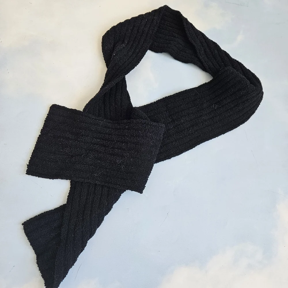 H&M Men's Black Ribbed Scarf